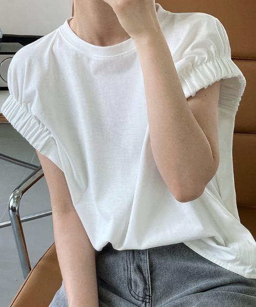 洋服通販 - 新作アイテムを COCOMOMO tシャツ ギャザースリーブTシャツ コットン100 トップス