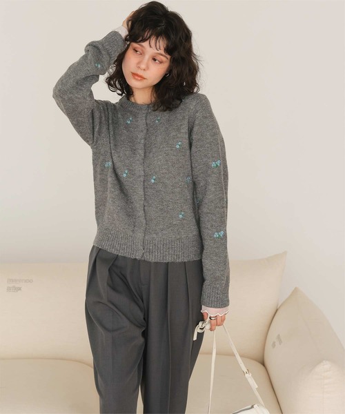 titivate（ティティベイト） カーディガン アルパカタッチフラワー刺繍