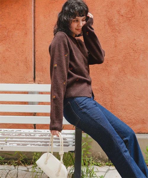 titivate（ティティベイト） カーディガン アルパカタッチフラワー刺繍