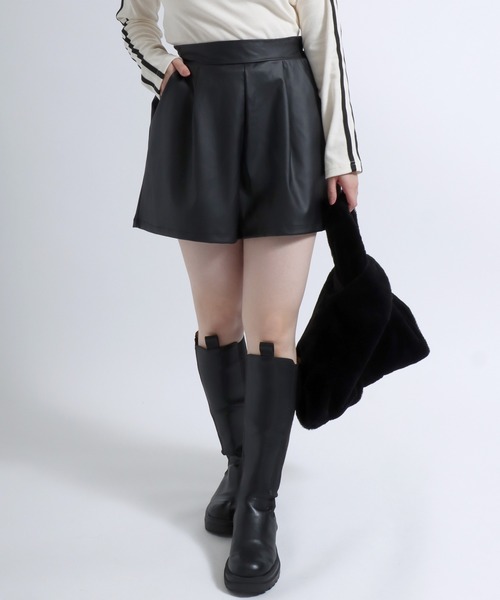 パンツ フェイクレザー合皮ハイウエストショートパンツ/ワイド