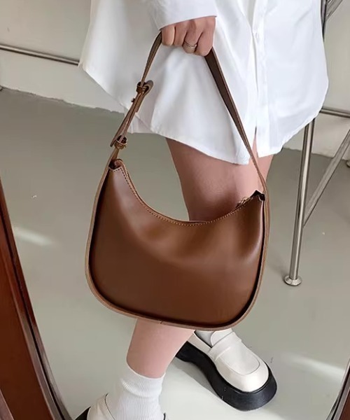 CI-VA VOLANATO レザー 2way ショルダーバッグ ハーフムーン ショルダーバッグ バッグ ハーフムーン2WAYミニバッグ レディース