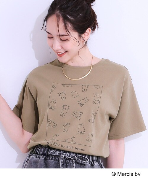 Miffy（ミッフィー） tシャツ 「miffy」グラフィックTシャツ