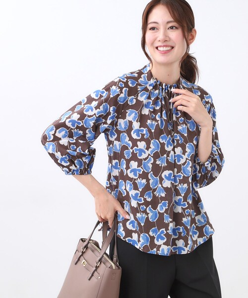 美品✨45R 花柄　タック　ブラウス　インディゴ　藍染め　ゆったり　現行　長袖 Reflect（リフレクト） ブラウス シャツ 「ジャケットのインナーに