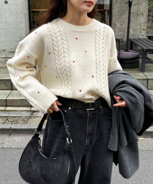 fredy emue（フレディエミュ） ニット セーター ハート刺繍柄編み