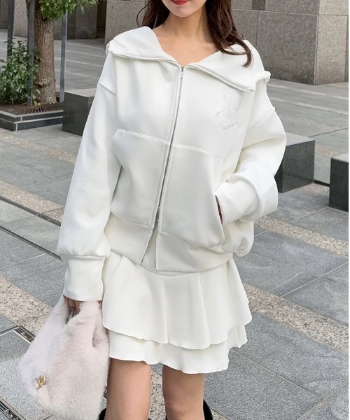 SNIDEL（スナイデル） パーカー エンブレムボンディングパーカー