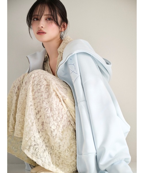 SNIDEL（スナイデル） パーカー エンブレムボンディングパーカー