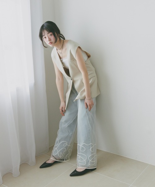 Freesia ワイドパンツ パンツ ニュアンスウェーブ刺繍シアーチュール