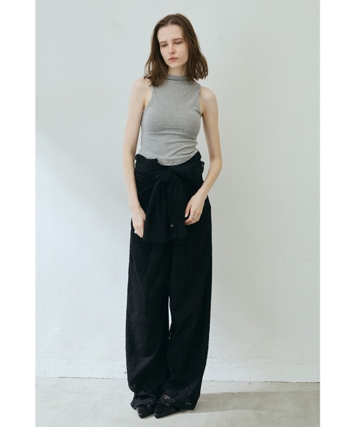 un/neu タンクトップ ノースリーブ カップ付きハイネックカーブ
