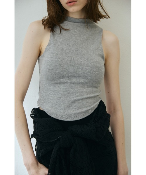 un/neu タンクトップ ノースリーブ カップ付きハイネックカーブ