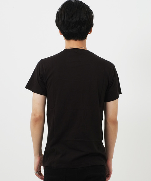 関税・送料込【HUGO】 Dflorire05グラフィック ロゴ 半袖Tシャツ GOSTAR DE FUGA tシャツ グラフィックロゴ半袖Tシャツ