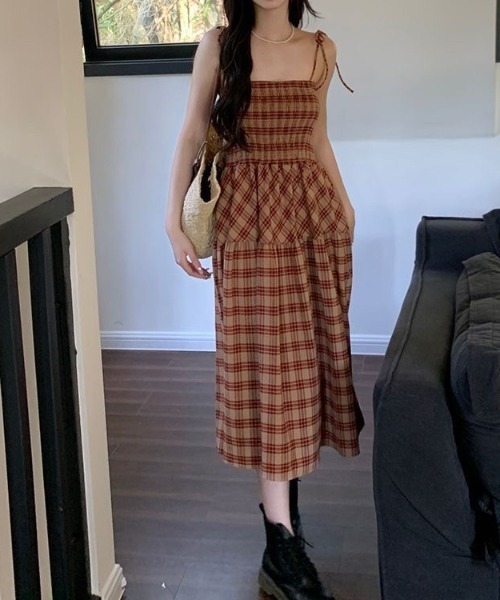 LADY LIKE ワンピース チェック柄シャーリングキャミワンピース
