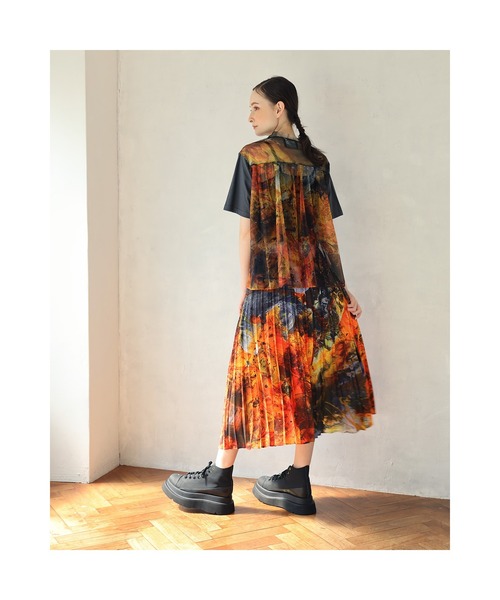 スカート RADIO EVA Graffiti Pleated Skirt エヴァンゲリオン公式アパレルブランド【RADIO EVA Online Store】