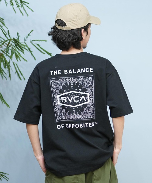 【RVCA】バックプリント コットン Tシャツ★カラー複数あり♪ RVCA】バックプリント Tシャツ バンダナ柄☆色違い複数あり