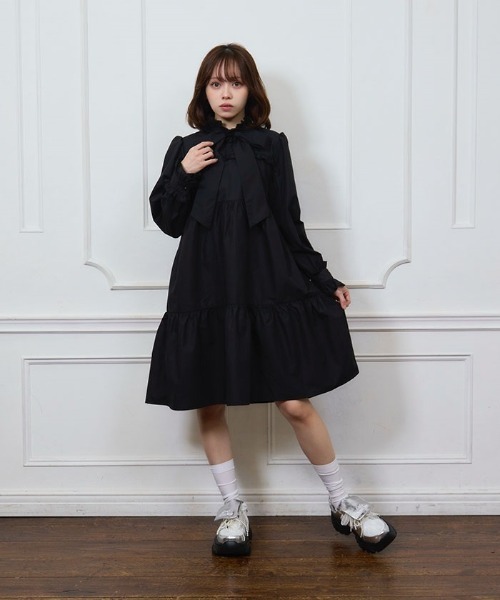 Fickle Bebe（フィクルベベ） ワンピース フリルリボンティアード