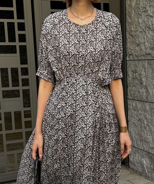 「Audrey and John Wad」 半袖ワンピース FREE レッド レディース_画像3