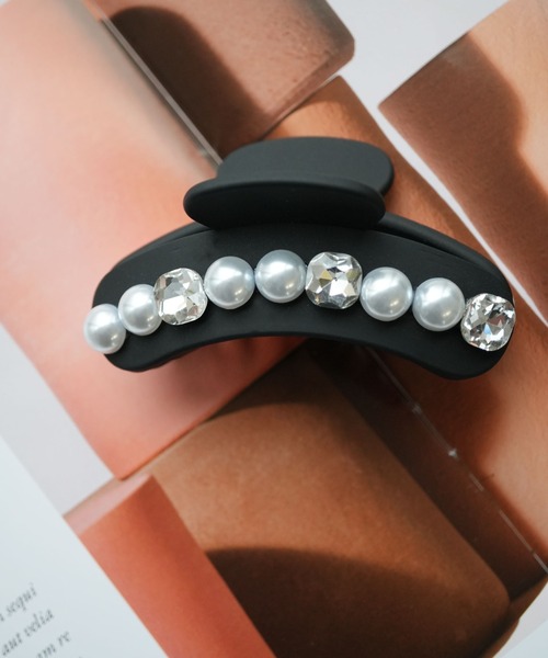 Port（ポート） ヘアクリップ 「 」 ブラックベース パール＆ビジュー
