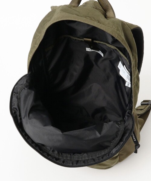 C.P. COMPANY（シーピーカンパニー） デイバック リュック C.P.