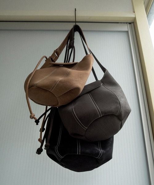 lawgy（ラウジー） ショルダーバッグ バッグ 2way round form flap bag