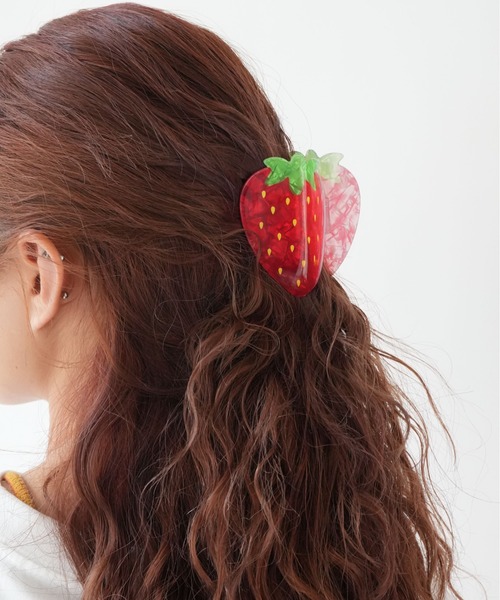 3・ハンドメイド⭐ヘアクリップ　いちご Port（ポート） ヘアクリップ 「 」 いちご モチーフ バンスクリップ
