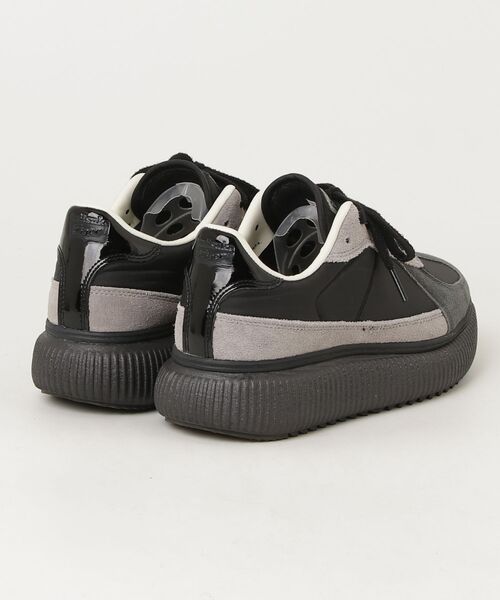 「Onitsuka Tiger」 ローカットスニーカー 23.5 ブラック レディース