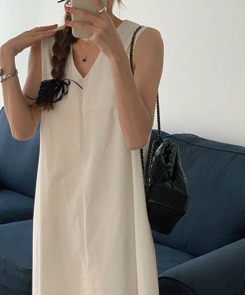 FREE STYLISTS ワンピース YUGA_YGMC Vネック Aラインワンピース