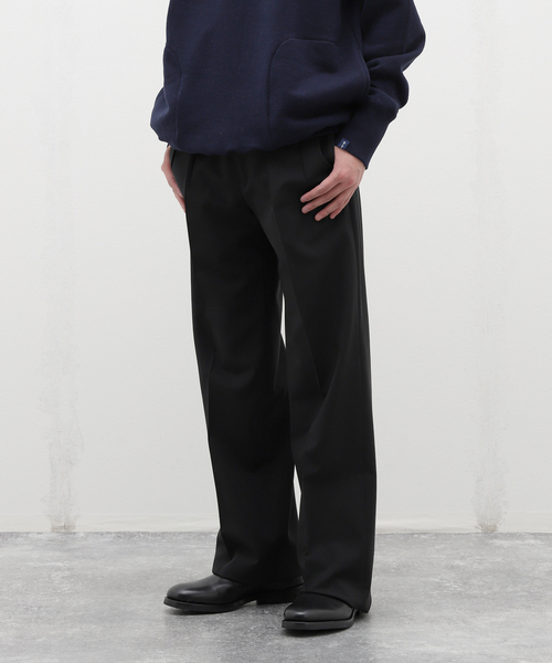 BERNARD ZINS 黒 スラックス トラベルウェア BERNARD ZINS 黒 スラックス トラベルウェア BERNARD ZINS（ベルナール