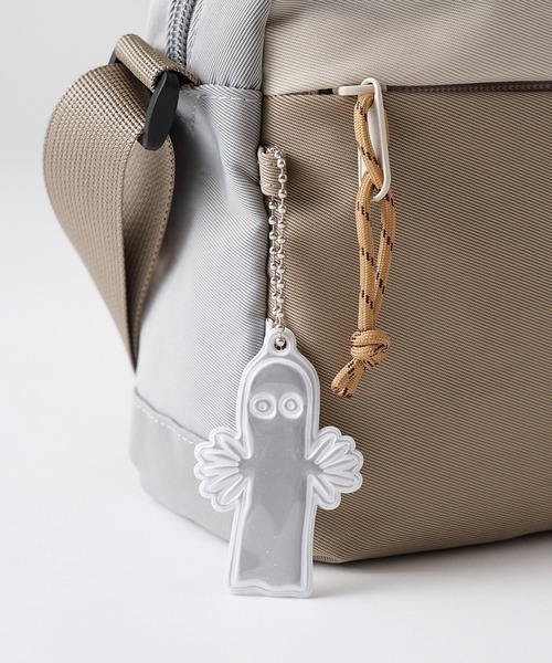 超軽量　ミィ柄ショルダーバッグ　新品未使用品 MOOMIN ショルダーバッグ バッグ 「新登場」ムーミン ミイ