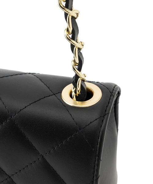オウレンティ ボディバッグ ショルダーバッグ キルティング ゴールド金具 AULENTTI（オウレンティ）の「【AULENTTI/オーレンティ】レザー