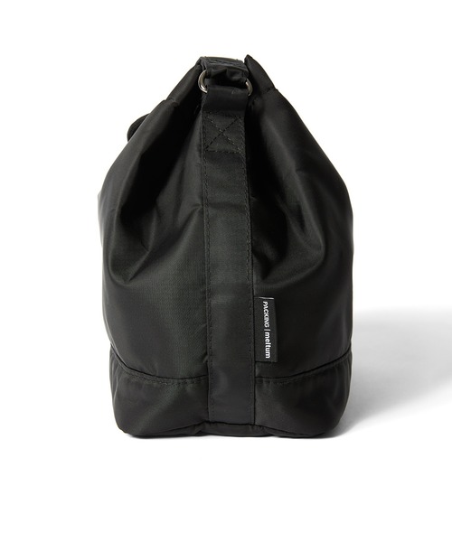黒 ナイロン ショルダーバッグ　meltum meltum ショルダーバッグ ×PACKING COMPACT DRAWSTRING BAG