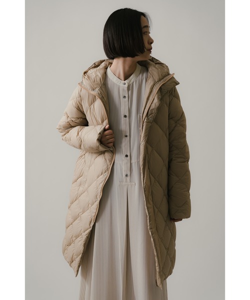 【美品】TAION EXTRA womenダウン　オフホワイト【クリーニング済】 TAION タイオン ホワイト EXTRA キルティング ダウンジャケット