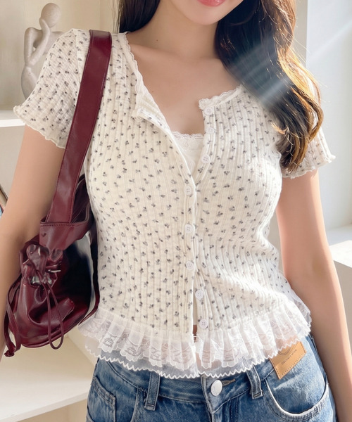 新品未使用♡ ロゴ　ロンT 　ドレス丈　小花柄ホワイト&ブラウン　春夏 Ada. tシャツ レースデザイン 小花柄 ヘンリーネック トップス