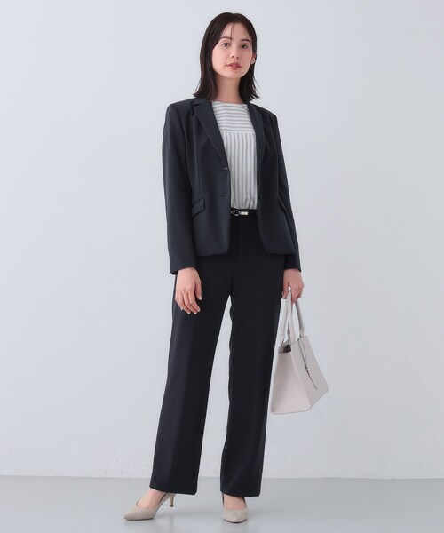 新品 INDIVI レディーススーツ上下 LL INDIVI スーツ 「定番スーツ／ウール混」ピンストライプノーカラー
