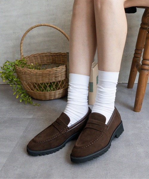 美品　STACCATO エルザ　トラックソール　ボリュームローファー　ビジュー ピグービットソフトローファー（350HA148－8220