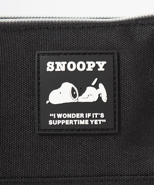 SNOOPY（スヌーピー） ポーチ ラバーワッペン Wファスナーポーチ