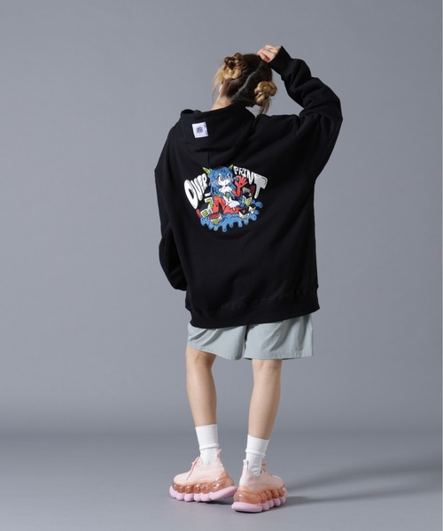 overprint 刺繍パーカー over print（オーバープリント） パーカー overprint/オーバープリント