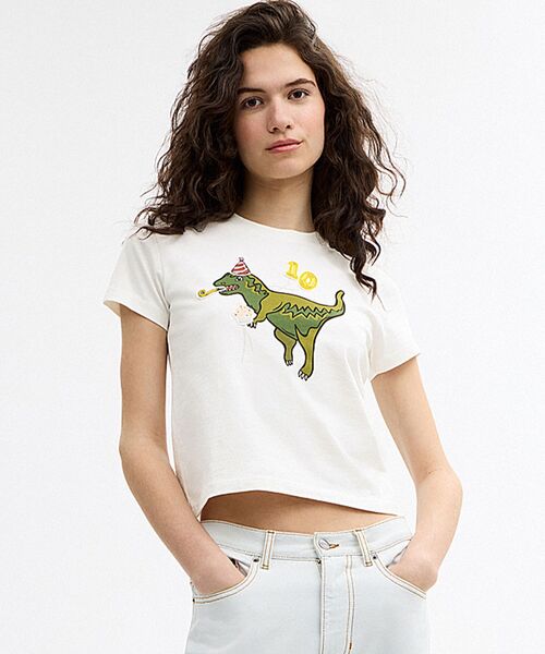新品COACH　レディースTシャツ COACH（コーチ） tシャツ レキシー 90's フィット ティーシャツ