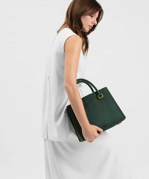 CHARLES ＆ KEITH（チャールズ&キース） ハンドバッグ スタッズ