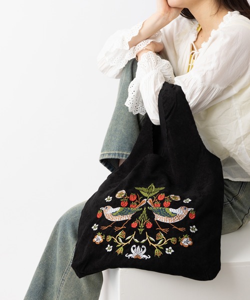 Jubilee（ジュビリー） トートバッグ ウィリアムモリス柄 刺繍