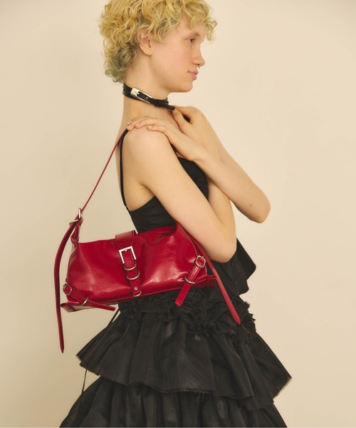 Carmelo ショルダーバッグ バッグ 'Le reve' Boucle patent small bag