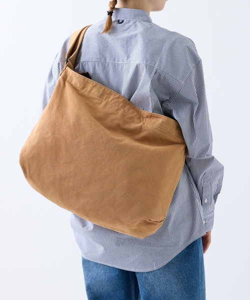 Canvas Shoulder Bag プリントキャンバス ショルダーバッグ meltum ショルダーバッグ CANVAS SHOULDER BAG / キャンバス