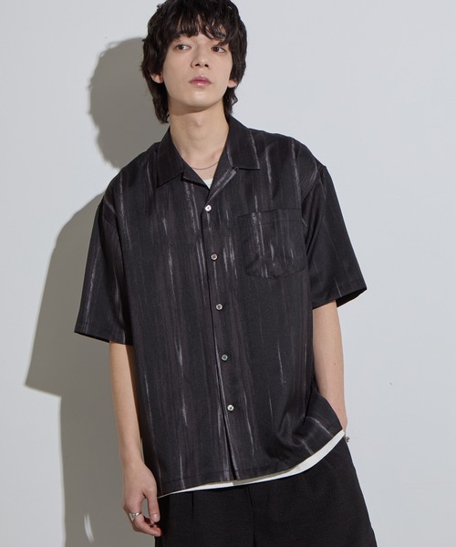 SLICK（スリック） シャツ 半袖 「SLICK/スリック」Abstract Printed