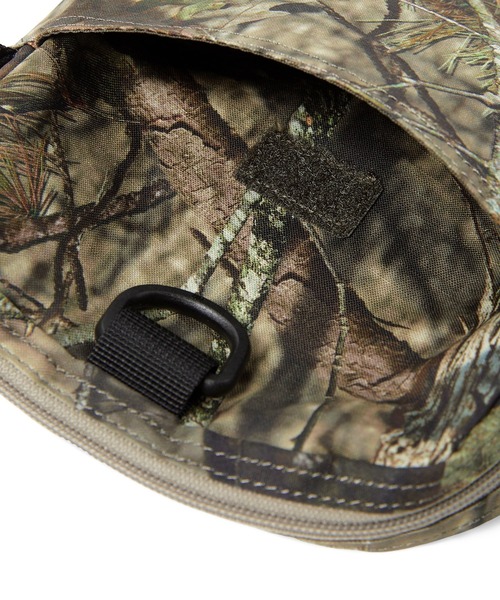 thisisneverthat（ディスイズネバーザット） ショルダーバッグ