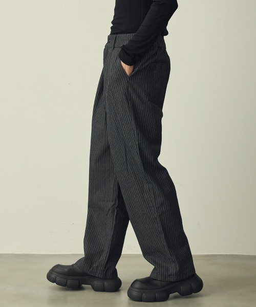 Shoowtime（ショウタイム） スラックス Pinstripe 3-pleat straight