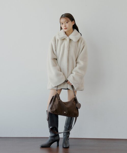 Chico（チコ） コート アウター 金釦ミディアム丈ファーコート