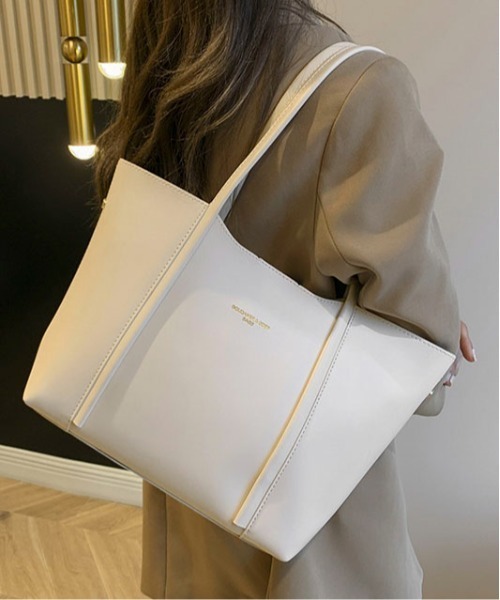 Maison Calme トートバッグ 「A4サイズ対応」オールシーズン使える