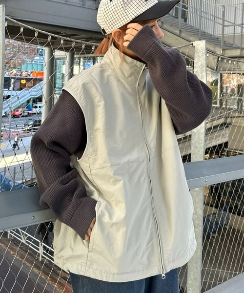 「CIAOPANIC TYPY」 ナイロンベスト LARGE ベージュ レディース_画像2
