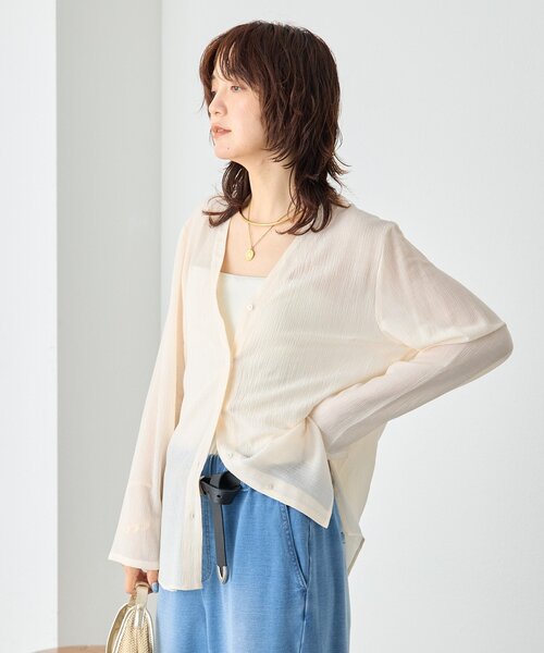 ブラウス シャツ 予約「A・MONN」「すっきり見え」Vネックヨウリュウブラウス レディースの画像