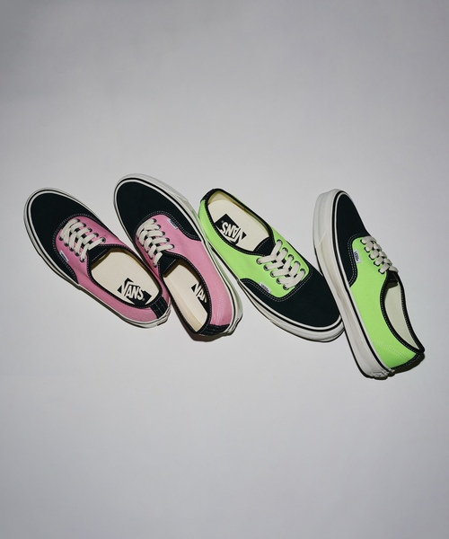 VANS（ヴァンズ） ローカットスニーカー 27cm グリーン メンズ