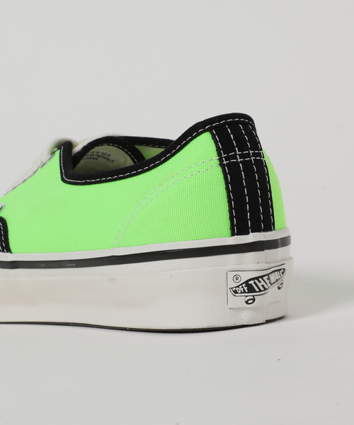 VANS（ヴァンズ） ローカットスニーカー 27cm グリーン メンズ
