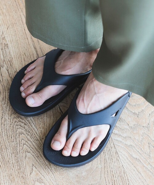 OOFOS サンダル / Ooriginal Sandals メンズ : ZOZOTOWN Yahoo